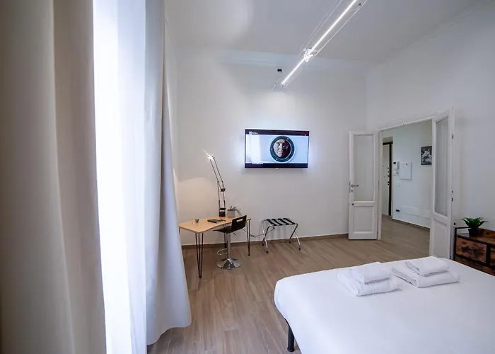 Apartment New 3br-2 Baths Near Vatican & Metro- The Comics House Rome