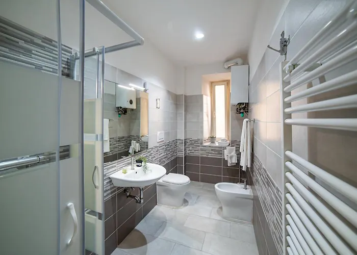 Apartment New 3br-2 Baths Near Vatican & Metro- The Comics House