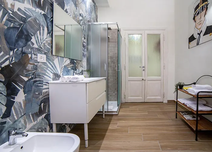 New 3br-2 Baths Near Vatican & Metro- The Comics House Apartment Rome